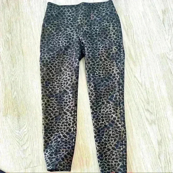 LUXE  SLIM GOLD ANIMAL PRINT LEGGINS SIZE SMALL - Picture 2 of 7